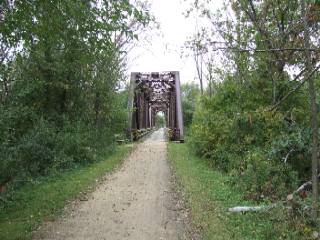 GreatRiverTrail16s.jpg (19883 bytes)