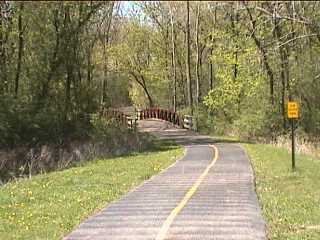 Bridge before monster hill on Palatine Trail